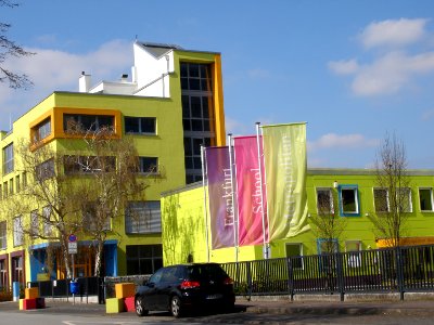 Frankfurt-Rödelheim, Eschborner Landstraße 134-138; Metropolitan School Frankfurt 02