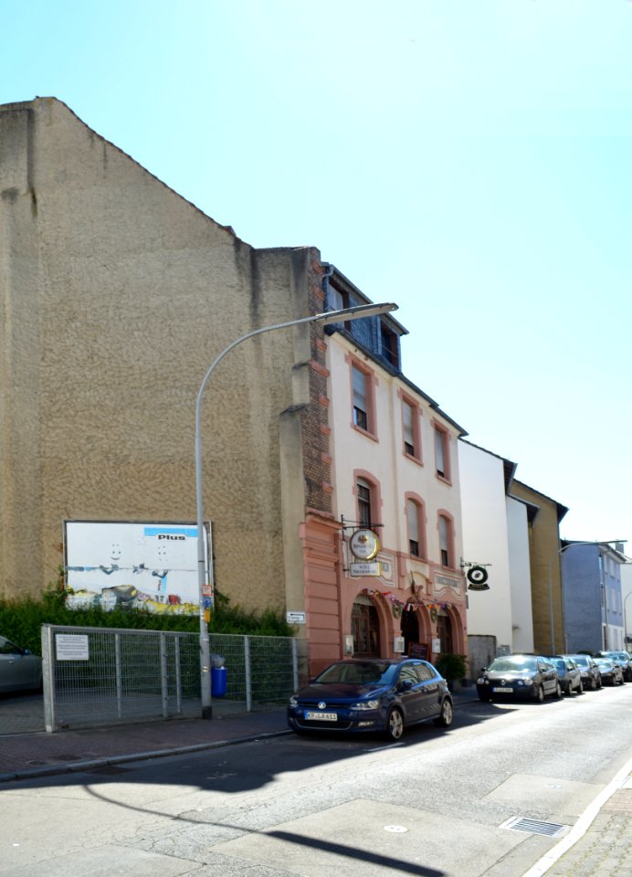Frankfurt-Niederrad, Goldsteinstraße 35 (1)