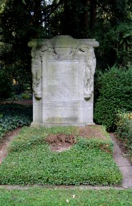 Frankfurt, Hauptfriedhof, Grab II 144 Freund