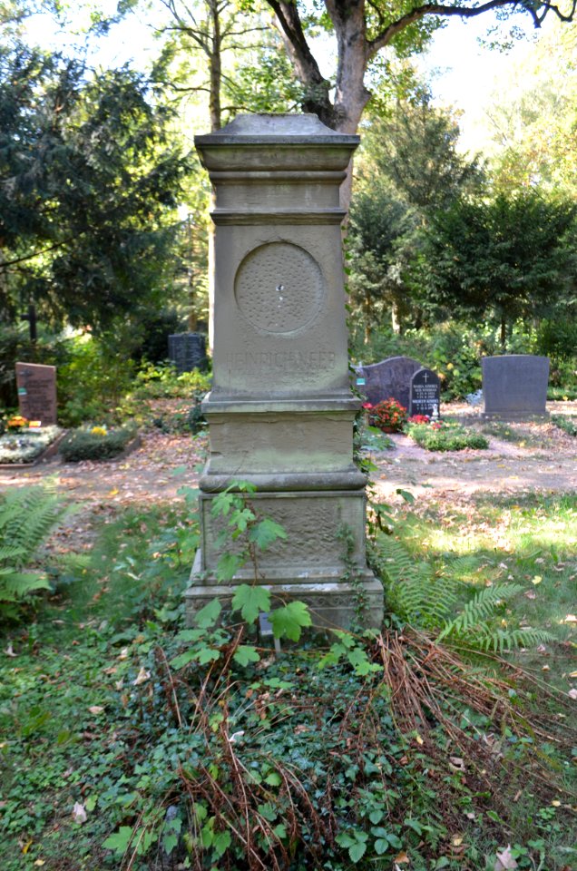 Frankfurt, Hauptfriedhof, Grab J Heinrich Neeb