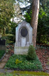 Frankfurt, Hauptfriedhof, Grab I 699 Jacobi