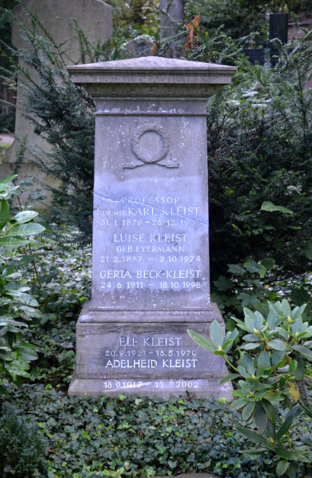 Frankfurt, Hauptfriedhof, Grab Karl Kleist