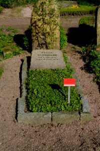 Frankfurt, Hauptfriedhof, Grab J 709 Felix Schumann