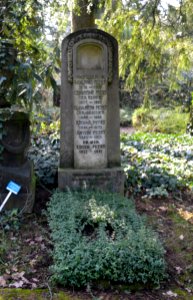 Frankfurt, Hauptfriedhof, Grab I 613 Petry