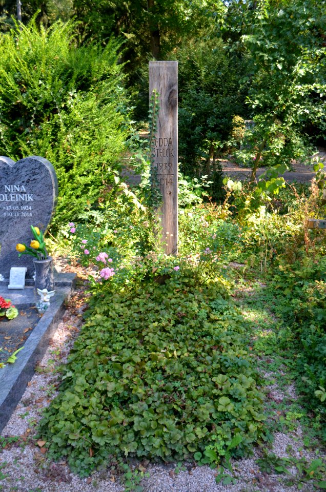 Frankfurt, Hauptfriedhof, Grab K 57 Edda Stelck