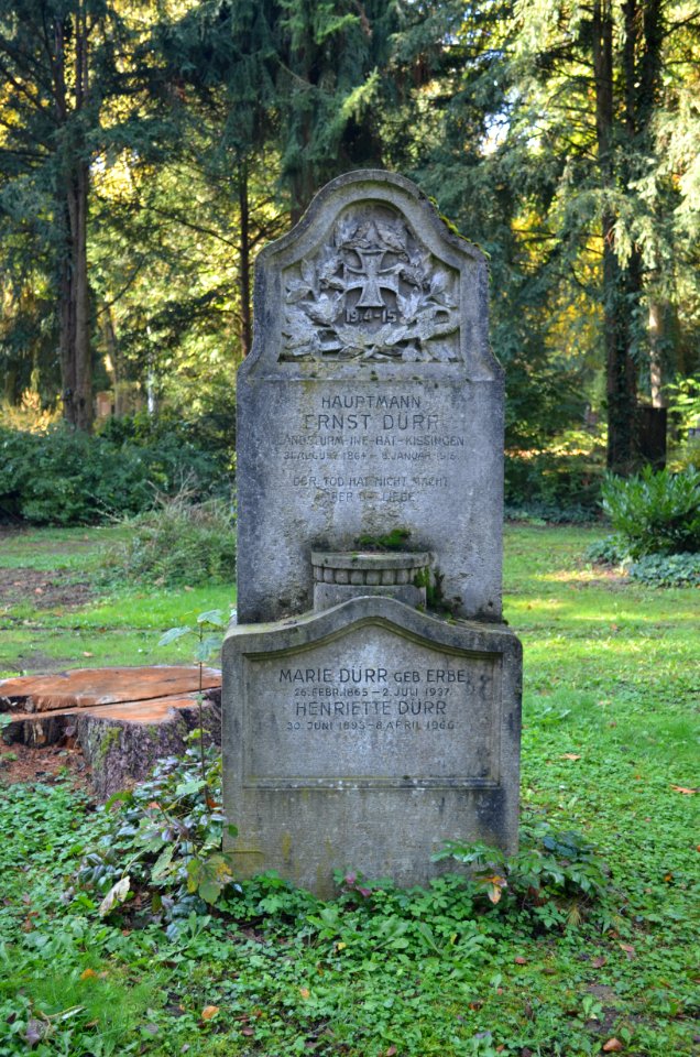 Frankfurt, Hauptfriedhof, Grab J 556 Dürr