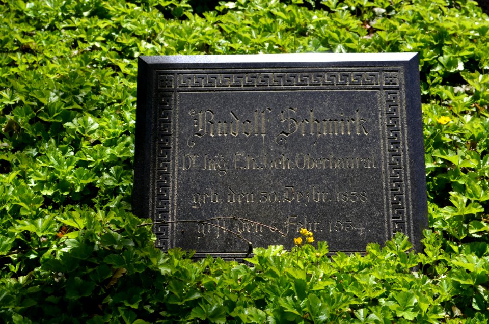 Frankfurt, Hauptfriedhof, Grab J adm 465 Peter Schmick(1)