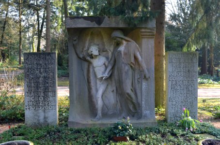 Frankfurt, Hauptfriedhof, Grab I 650-650a Neidlinger (1)
