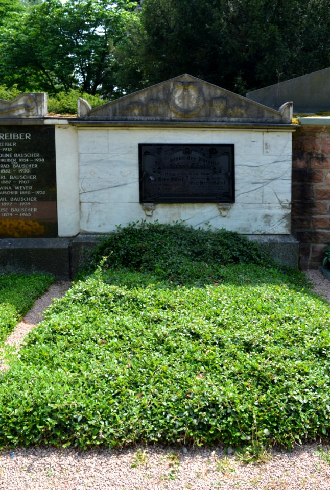 Frankfurt-Bornheim, Friedhof, Grab D-adM 154 Eifert