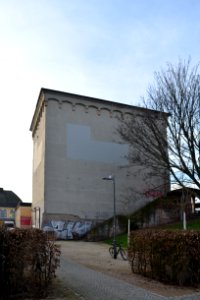 Frankfurt-Höchst, Hochbunker am Bahnhof (1)