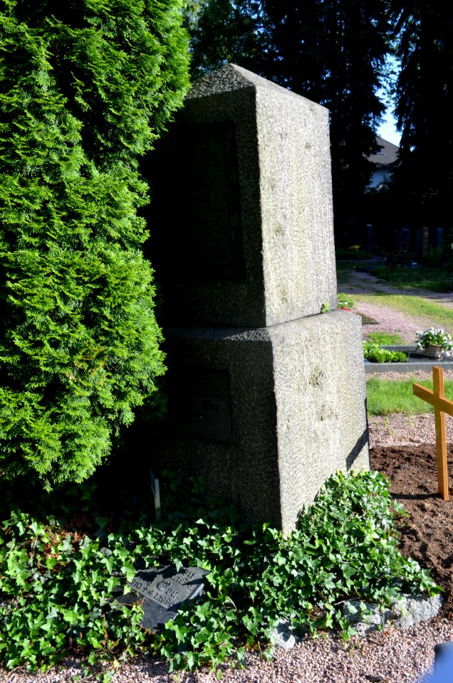 Frankfurt-Bornheim, Friedhof, Grab B 192 Goy