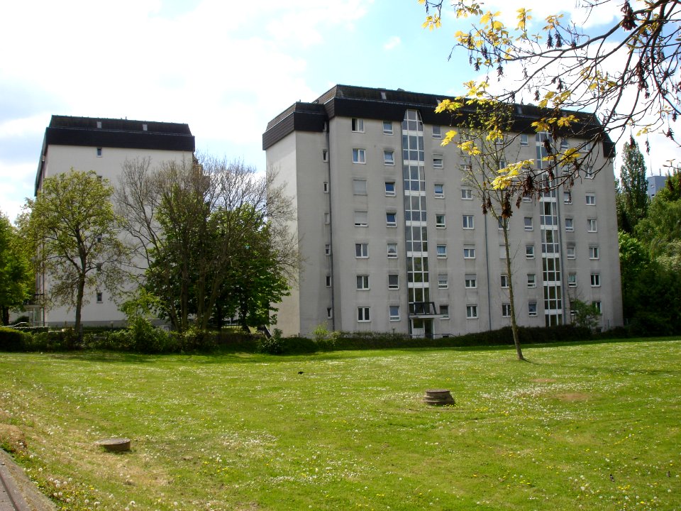 Frankfurt-Rödelheim, Rödelheimer Landstraße Ecke Ludwig-Landmann-Straße a