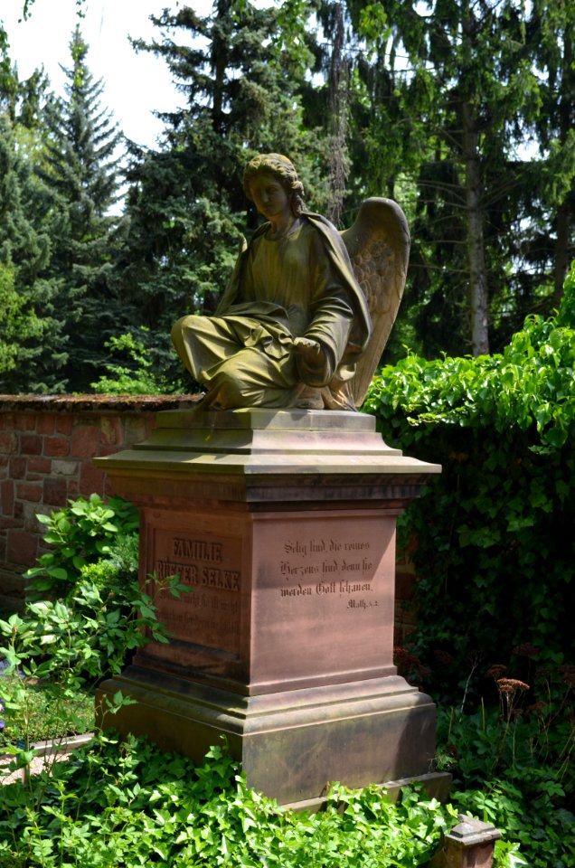 Frankfurt-Bornheim, Friedhof, Grab A adM 25 Rüffer-Selke (2)