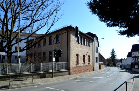 Frankfurt-Seckbach, Wilhelmshöher Straße 124 (2)