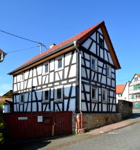 Frankfurt-Seckbach, Lohrgasse 5