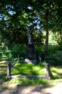 Frankfurt-Niederrad, Friedhof, Grab C 94 Baetz (1)