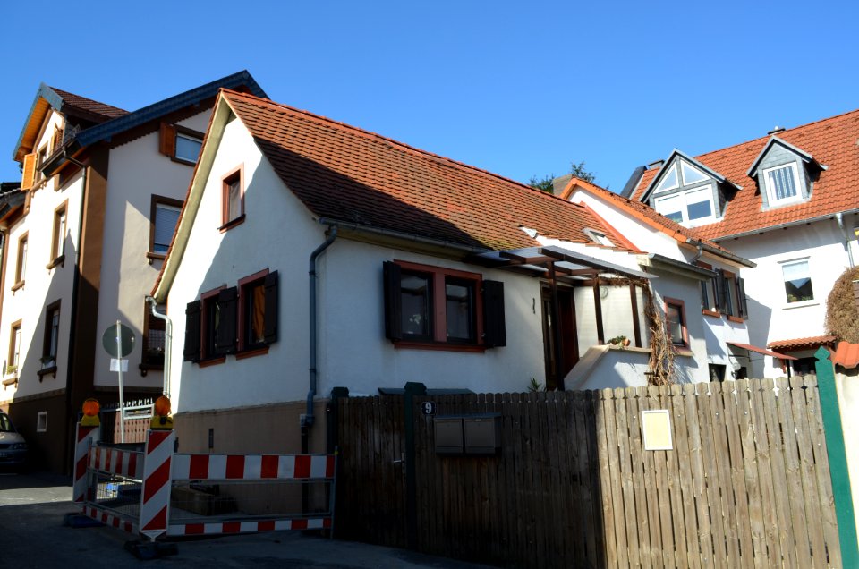 Frankfurt-Seckbach, Niedergasse 9
