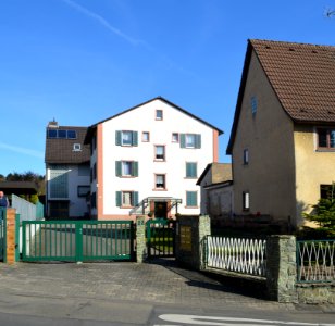 Frankfurt-Seckbach, Hofhausstraße 22