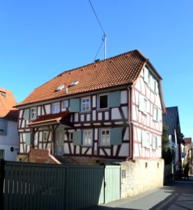 Frankfurt-Seckbach, Niedergasse 1