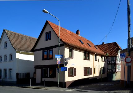 Frankfurt-Seckbach, Wilhelmshöher Straße 144