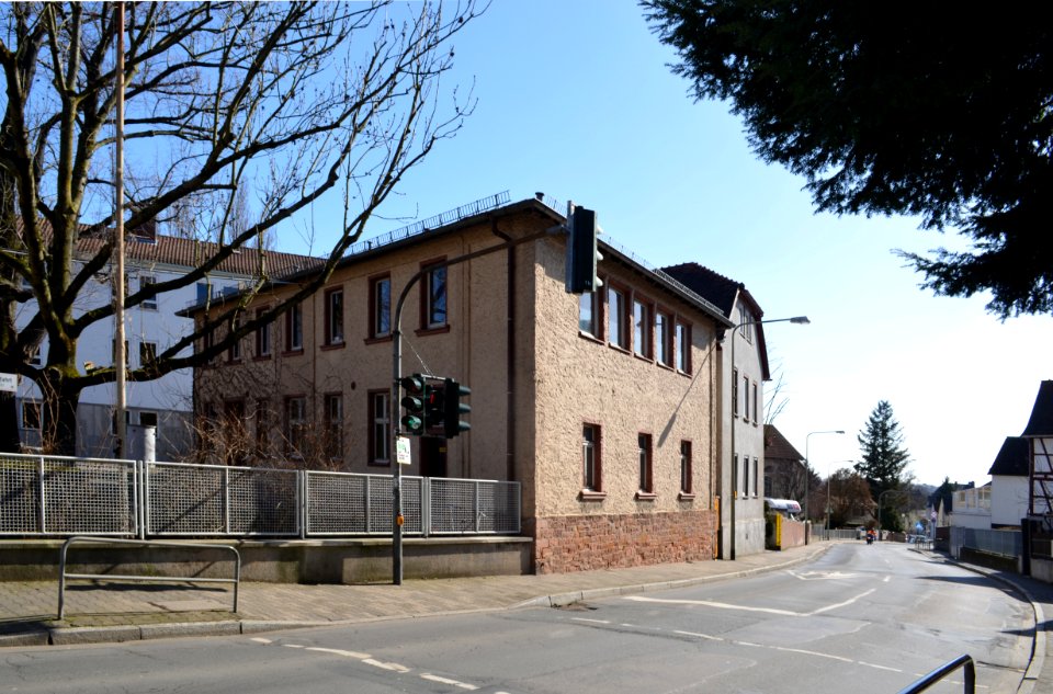Frankfurt-Seckbach, Wilhelmshöher Straße 124