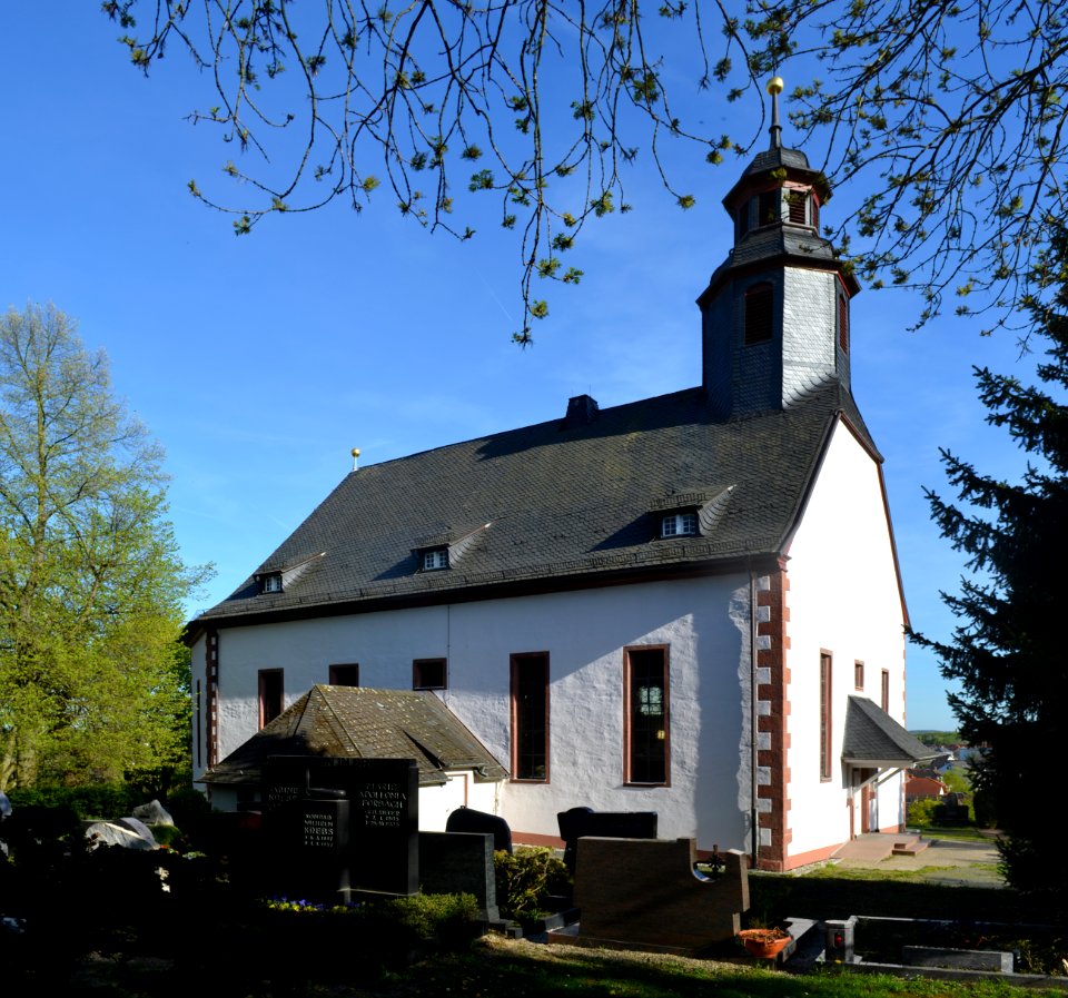 Frankfurt-Enkheim, Laurentiuskirche (1)
