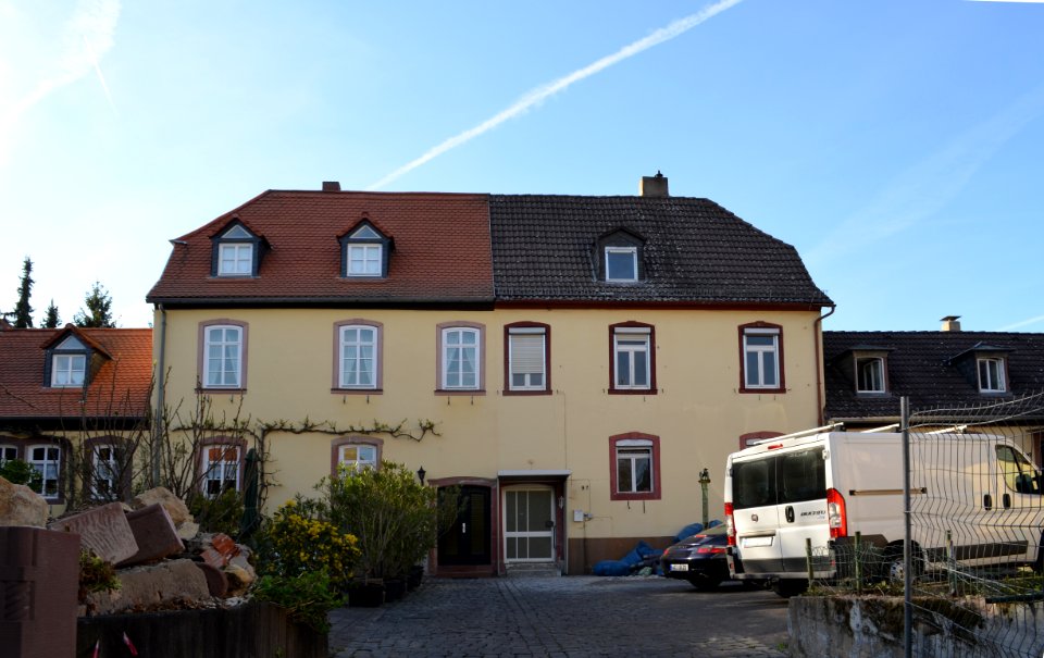 Frankfurt-Enkheim, Riedstraße 97