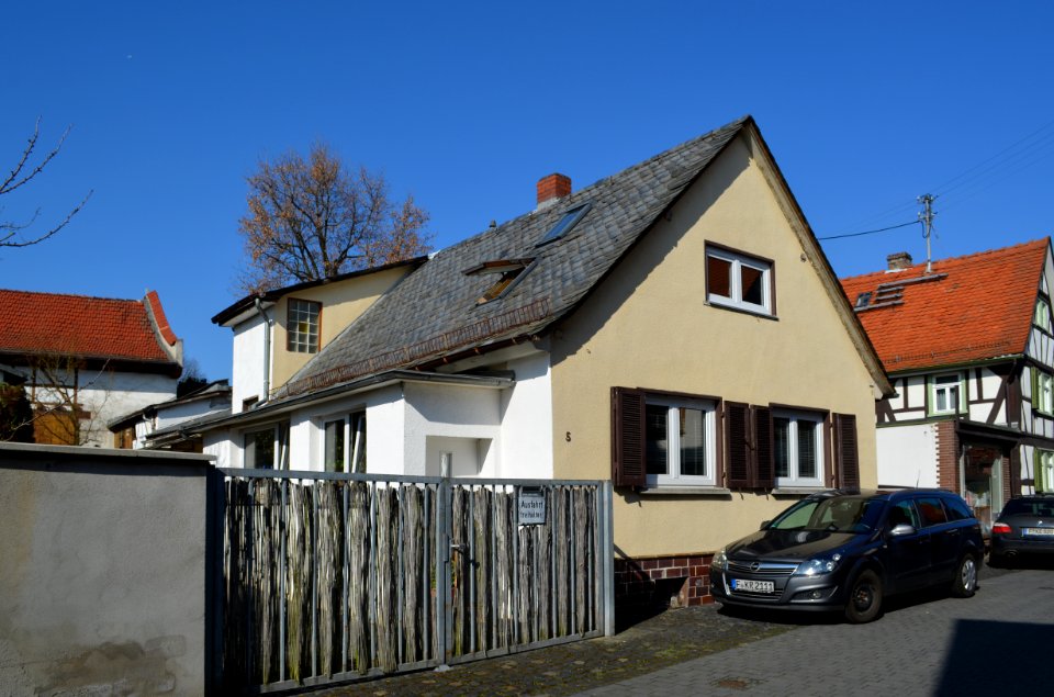 Frankfurt-Seckbach, Hintergasse 5