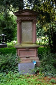 Frankfurt, Hauptfriedhof, Grab D 159 Schnell