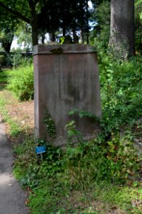 Frankfurt, Hauptfriedhof, Grab D 254 Mylius-Kohl (3)