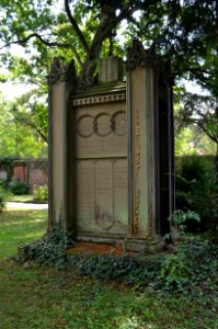 Frankfurt, Hauptfriedhof, Grab D 134 Sarassin (1)