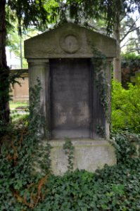 Frankfurt, Hauptfriedhof, Grab D 192 Bornscheuer