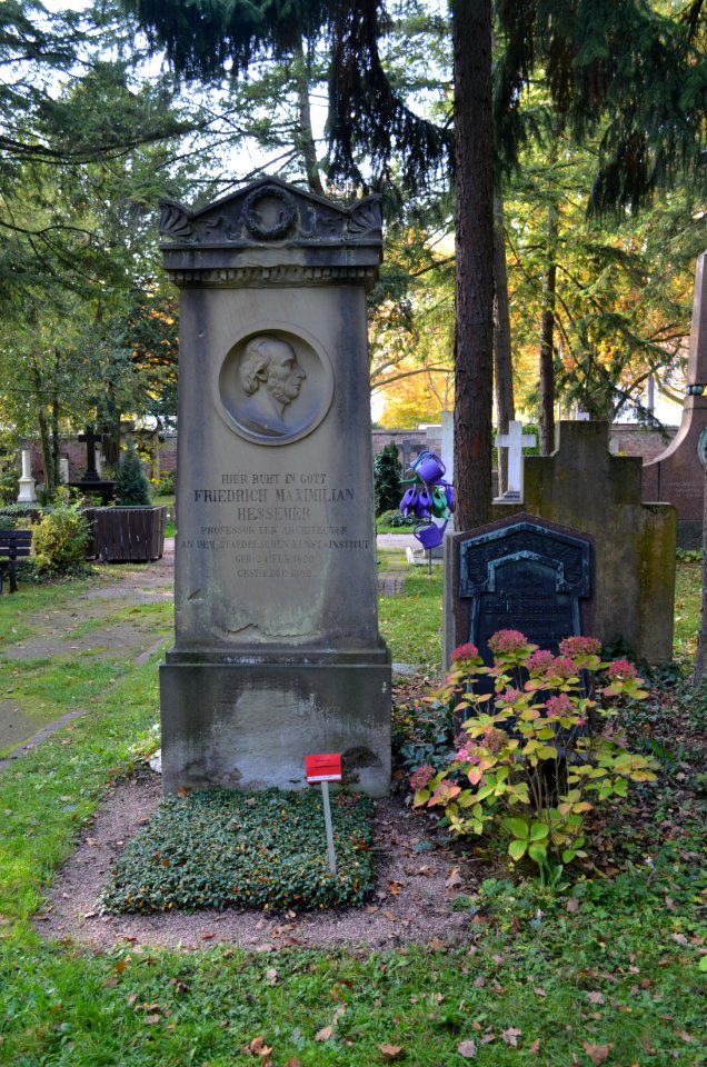 Frankfurt, Hauptfriedhof, Grab F II Hessemer