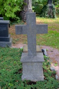 Frankfurt, Hauptfriedhof, Grab D 12 Cornill (2)