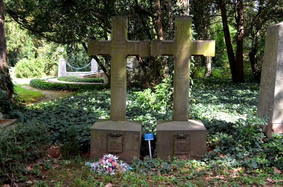 Frankfurt, Hauptfriedhof, Grab Christian Wilhelm von Faber du Faur