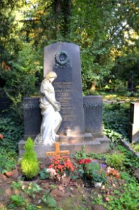 Frankfurt, Hauptfriedhof, Grab C 371 Gömöri