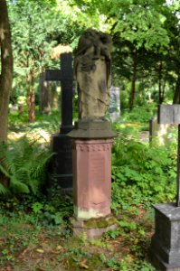 Frankfurt, Hauptfriedhof, Grab D 220 Zickwolff-Malss (1)