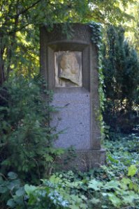 Frankfurt, Hauptfriedhof, Grab C 260 Beer