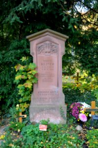 Frankfurt, Hauptfriedhof, Grab F 1167 Keiper