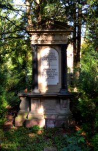 Frankfurt, Hauptfriedhof, Grab E 807-808 Einbeck
