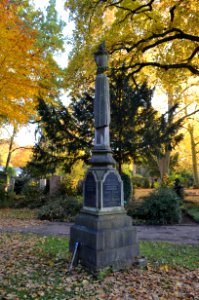 Frankfurt, Hauptfriedhof, Grab G 476-477, 526-527 Lemmé