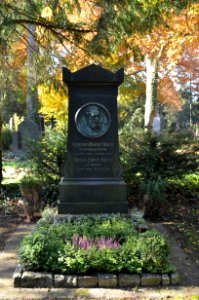 Frankfurt, Hauptfriedhof, Grab F 1664 Koch