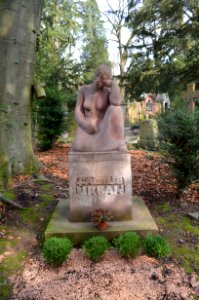 Frankfurt, Hauptfriedhof, Grab G 398 Urban