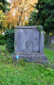 Frankfurt, Hauptfriedhof, Grab G 24 Heumann