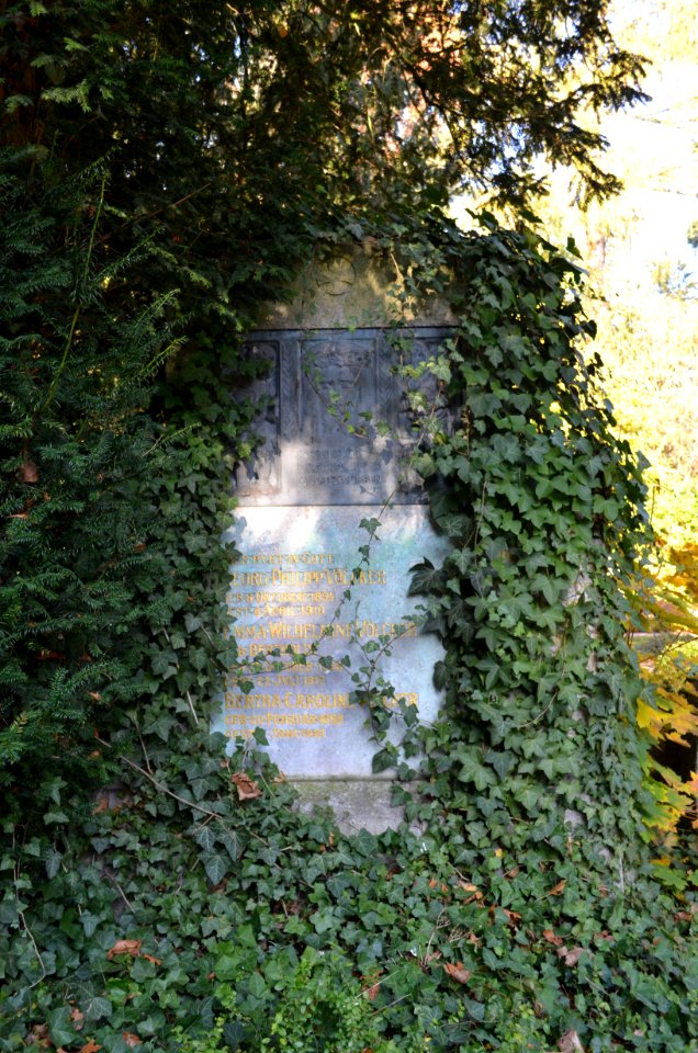 Frankfurt, Hauptfriedhof, Grab F 557 Völcker