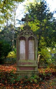 Frankfurt, Hauptfriedhof, Grab G 386-387 Broders