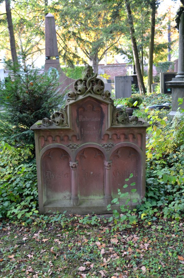 Frankfurt, Hauptfriedhof, Grab F XXXVII Dresler-Hesse-Gottlieb