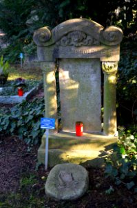 Frankfurt, Hauptfriedhof, Grab XIV Urnenhain 13 Tietz
