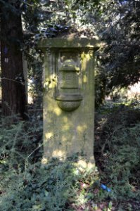 Frankfurt, Hauptfriedhof, Grab XII Gartengräber 52 Hübner