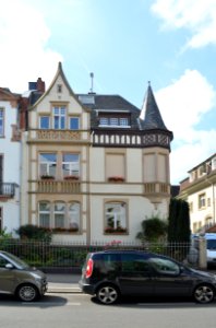 Frankfurt, Holbeinstraße 14